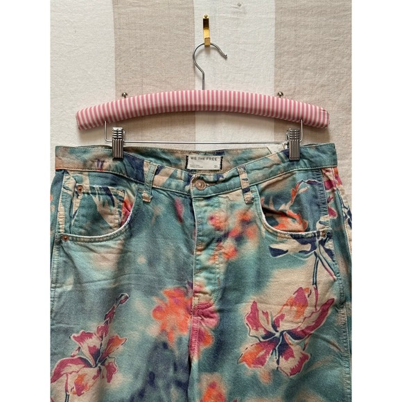 We The Free Printed Good Luck Barrel Jeans Tropical Floral Size 31 FP Sold Out - Picture 6 of 9